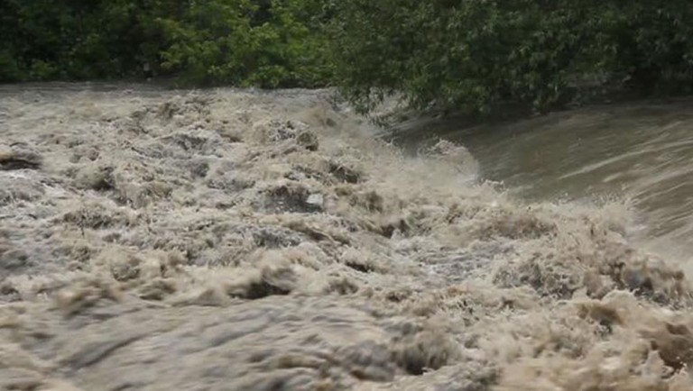 ३७ जिल्लामा बाढीको जोखिम, सतर्क रहन आग्रह