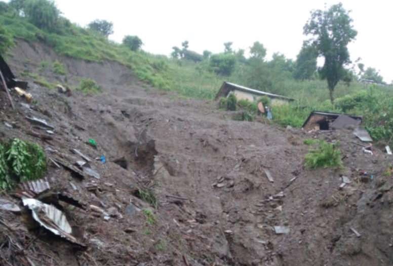 लमजुङ पहिरो अपडेट : बेपत्ता ४ जनाकै शव भेटियो